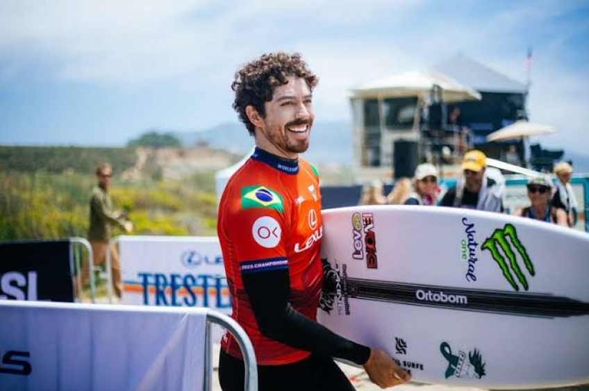 Wsl: Com performance impecável, Yago Dora é campeão em Trestles