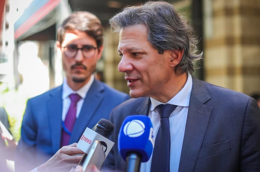 Fernando Haddad desmente notícias falsas sobre novas regras do Pix