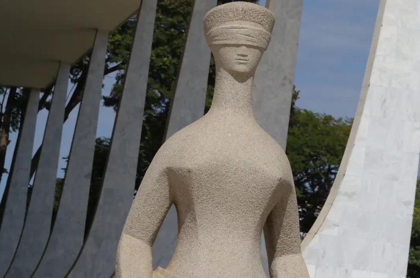 STF retoma julgamento do indulto de Bolsonaro a policiais condenados pelo Massacre do Carandiru