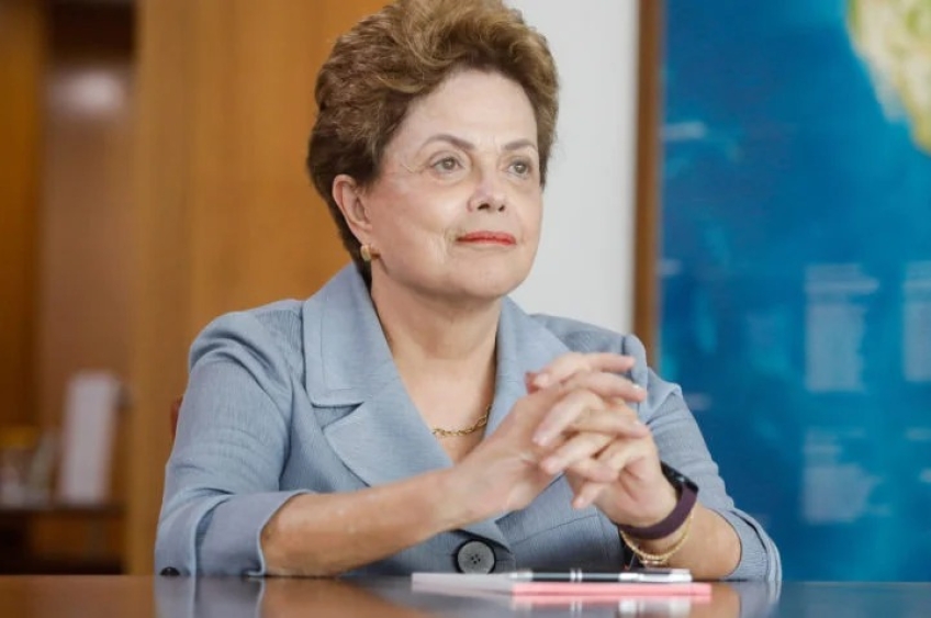 Dilma Rousseff é internada na China para tratar inflamação no nervo do equilíbrio