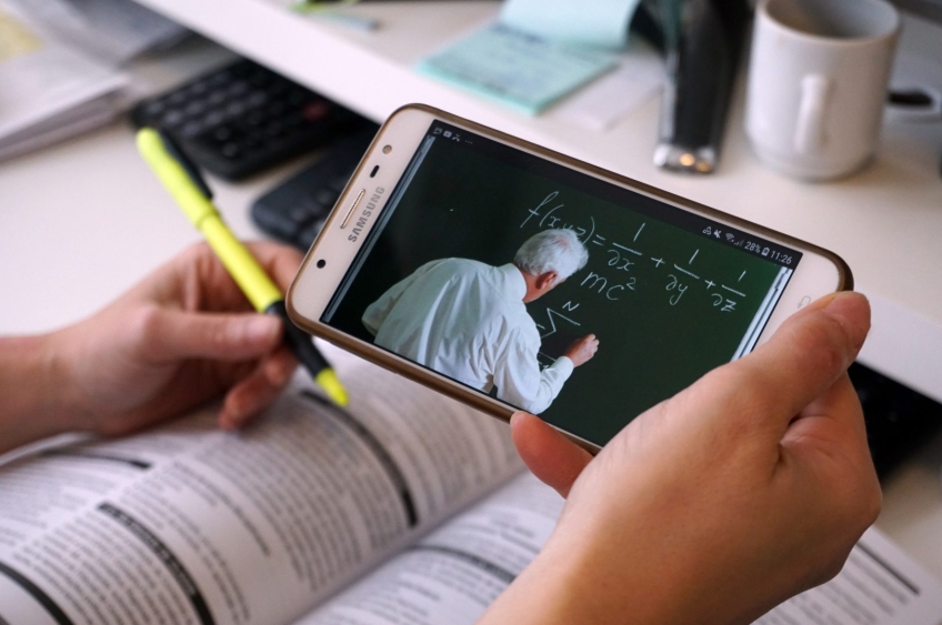 Evasão nos cursos EAD atingem 41,6% no Brasil, aponta Semesp