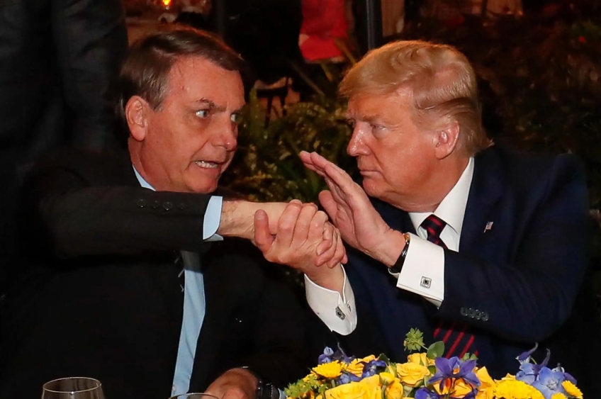 Ex-presidente Jair Bolsonaro afirma que pedirá ao ministro do STF para ir à posse de Trump