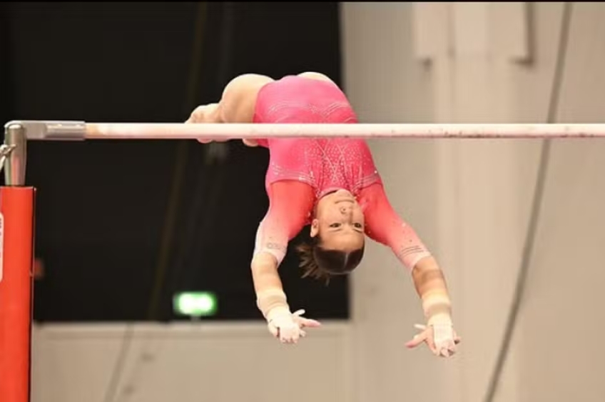 Brasileira Gabriela Barbosa batiza movimento inédito na Copa do Mundo de Ginástica