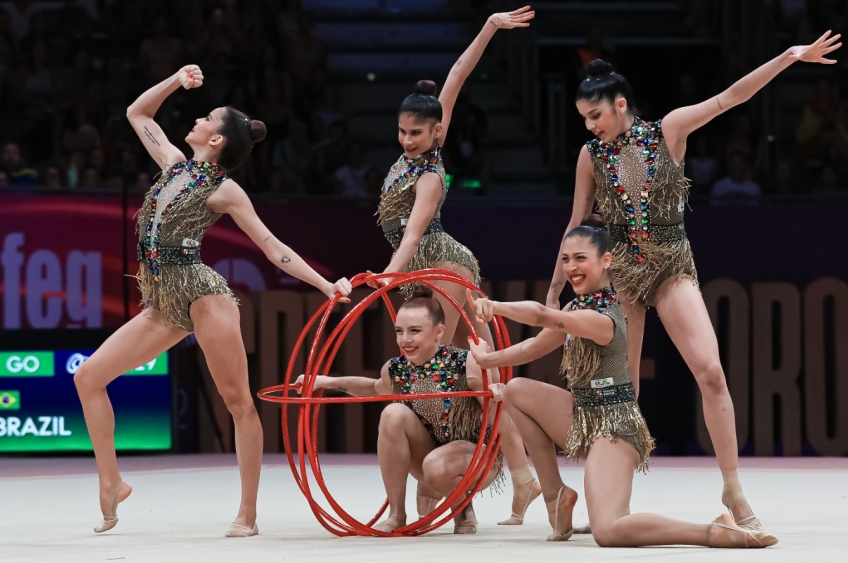 Brasil conquista ouro duplo na Copa do Mundo de Ginástica Rítmica