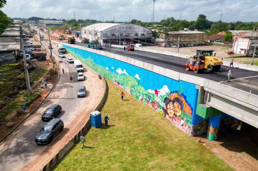 Viaduto em Marituba se transforma em mural artístico com grafites temáticos sobre a Amazônia para a COP-30