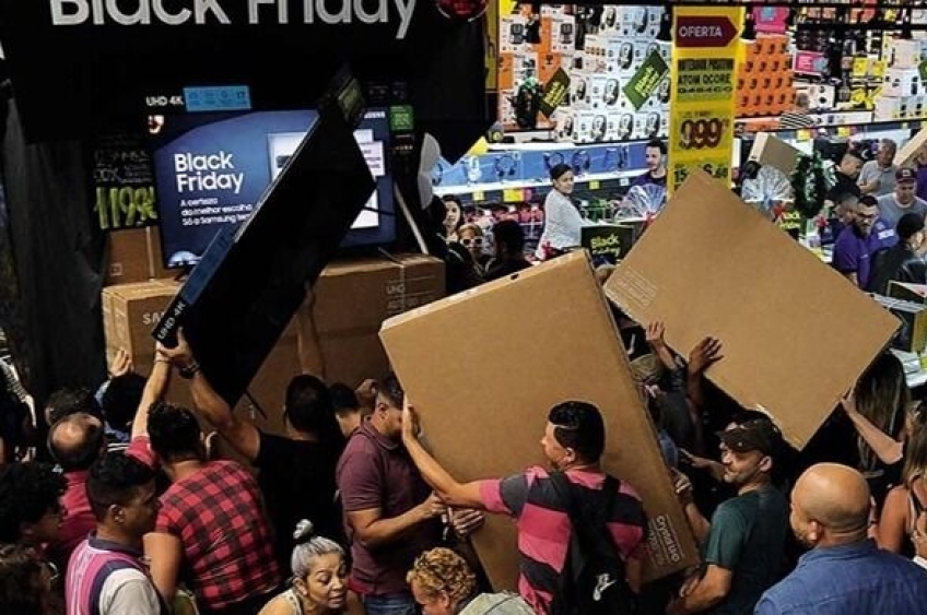 Senacom divulga lista de orientações e direitos para a Black Friday