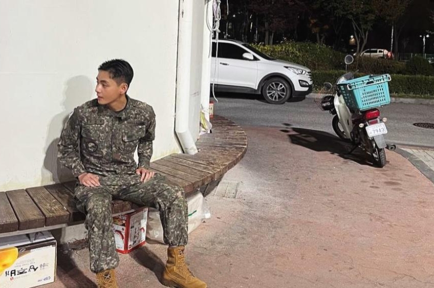 Taehyung celebra chegada da primavera enquanto cumpre obrigação militar