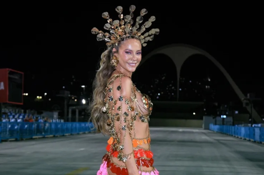 Paolla Oliveira anuncia despedida como rainha de bateria da Grande Rio